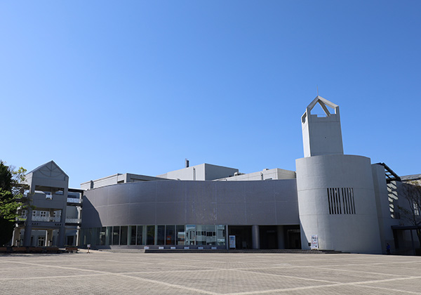 流通科学大学